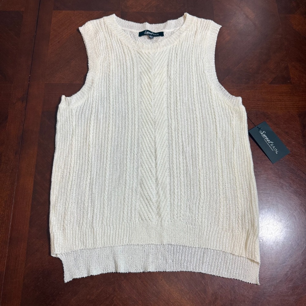 Sleeveless Knit Sweater Vest Top Ivory Cream L NWT Ribbed Chevron Sweet Rain
